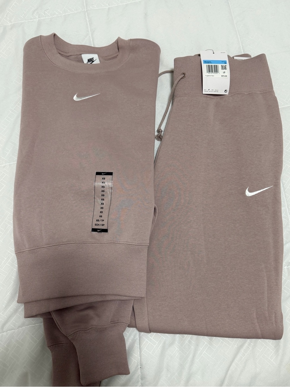 Nike Dusty Mauve Sweatshirt and Joggers Set TOP XS , PANTS M - Picture 2 of 5